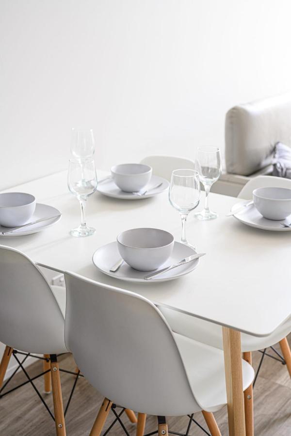 Comfy 2Bd Apt In Heart Of North Sydney Near By Cbd ภายนอก รูปภาพ